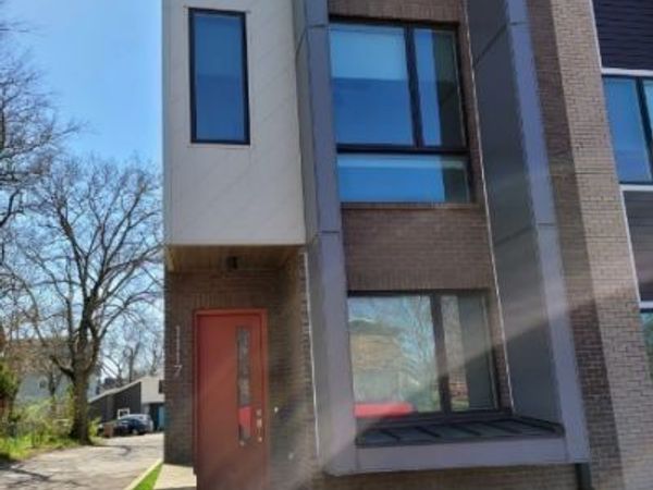 1117 Summit Ave , Nashville, TN 37203