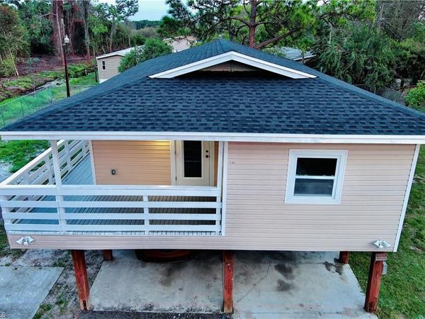 1422 Tangerine ST , IMMOKALEE, FL 34142