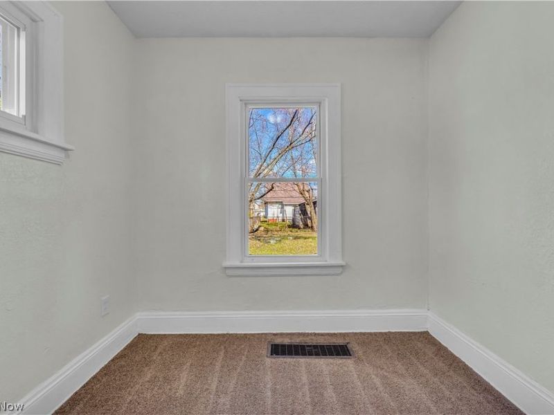 12905 Watterson Avenue, Cleveland, OH 44105 Photo 15