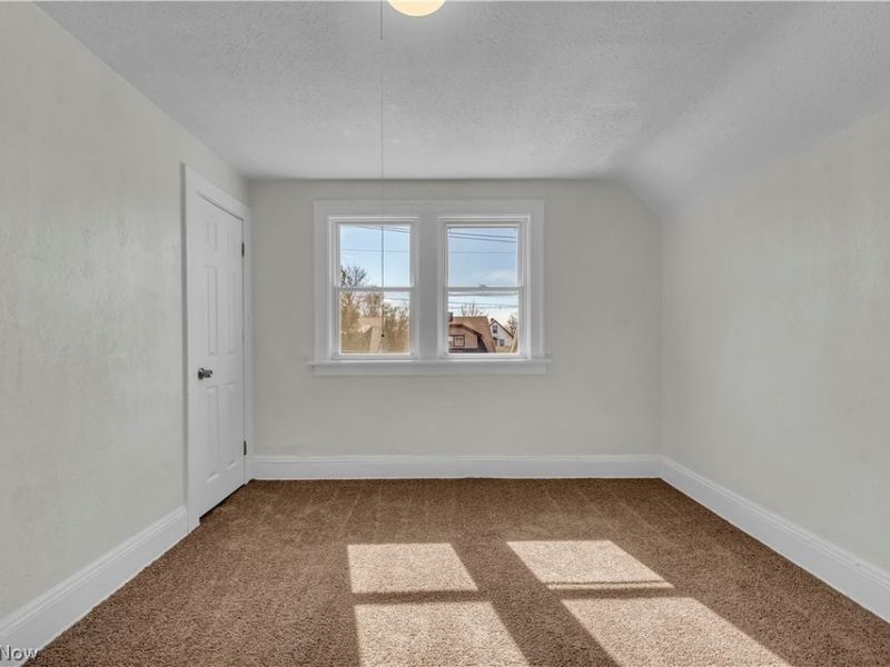 12905 Watterson Avenue, Cleveland, OH 44105 Photo 16