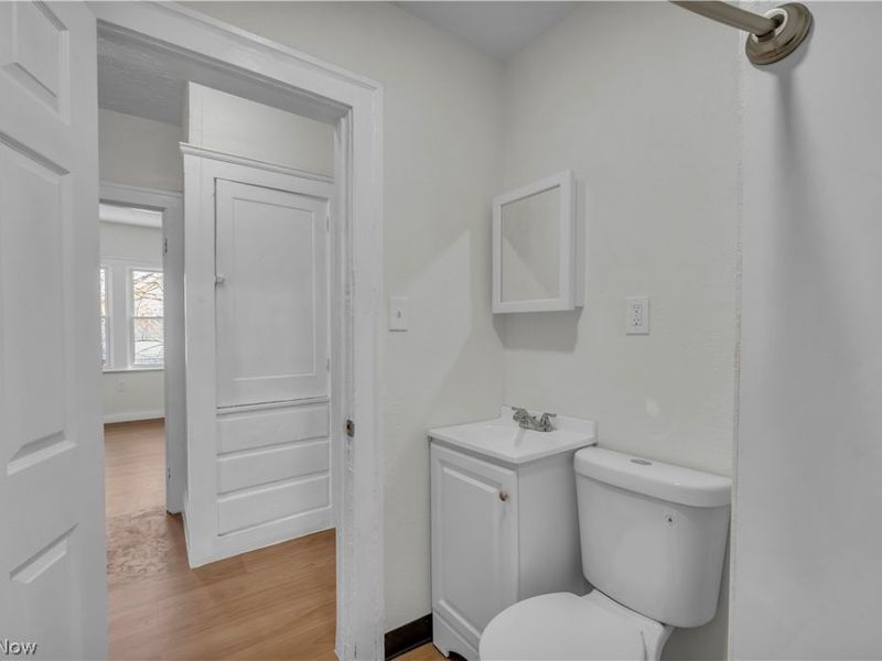 12905 Watterson Avenue, Cleveland, OH 44105 Photo 19