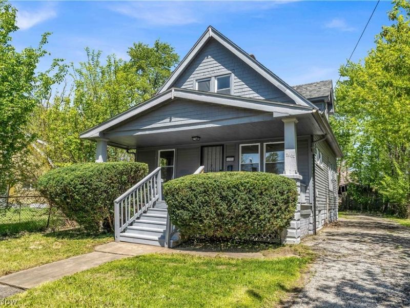 12905 Watterson Avenue, Cleveland, OH 44105 Photo 2