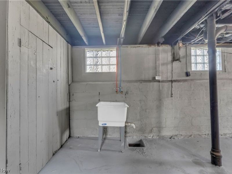 12905 Watterson Avenue, Cleveland, OH 44105 Photo 26