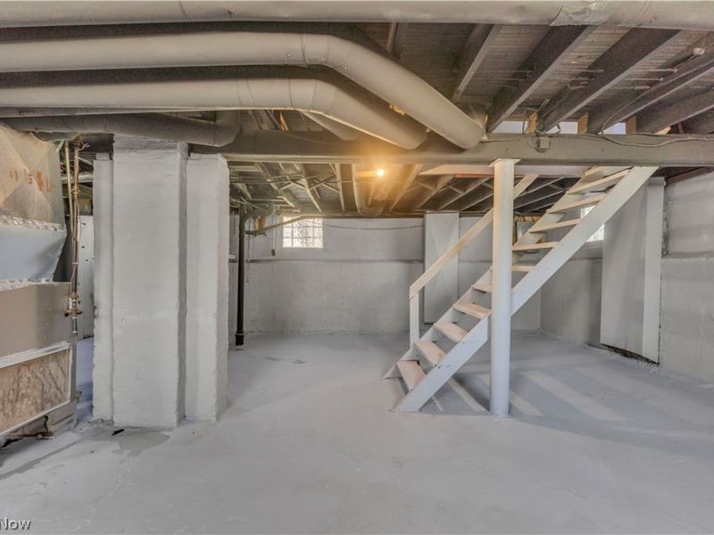 12905 Watterson Avenue, Cleveland, OH 44105 Photo 28