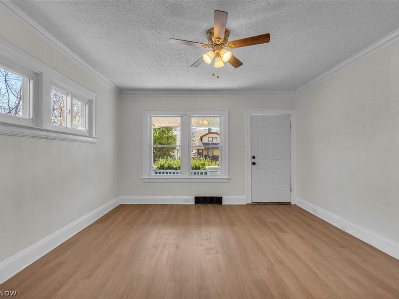 12905 Watterson Avenue, Cleveland, OH 44105 Photo 4