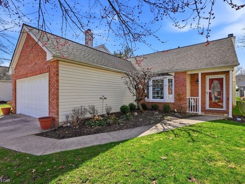 16506 Sunwood Oval, Strongsville, OH 44136 Photo 2