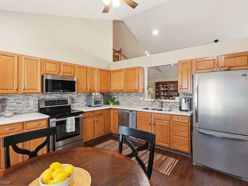 16506 Sunwood Oval, Strongsville, OH 44136 Photo 6