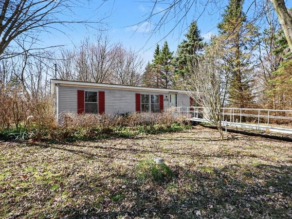 2738 64th Street, Fennville, MI 49408