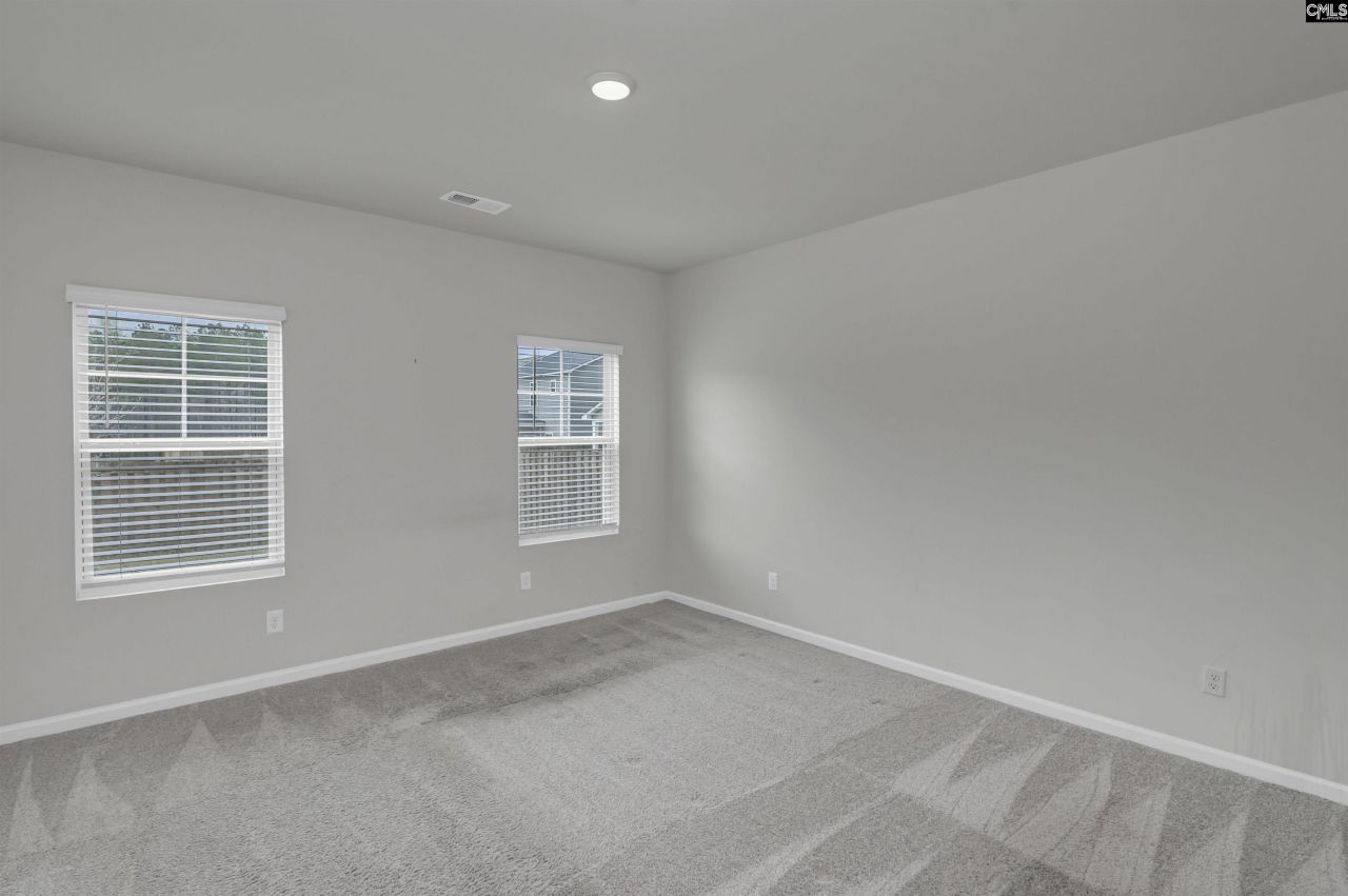 2276 Allan Crest Road Photo 14