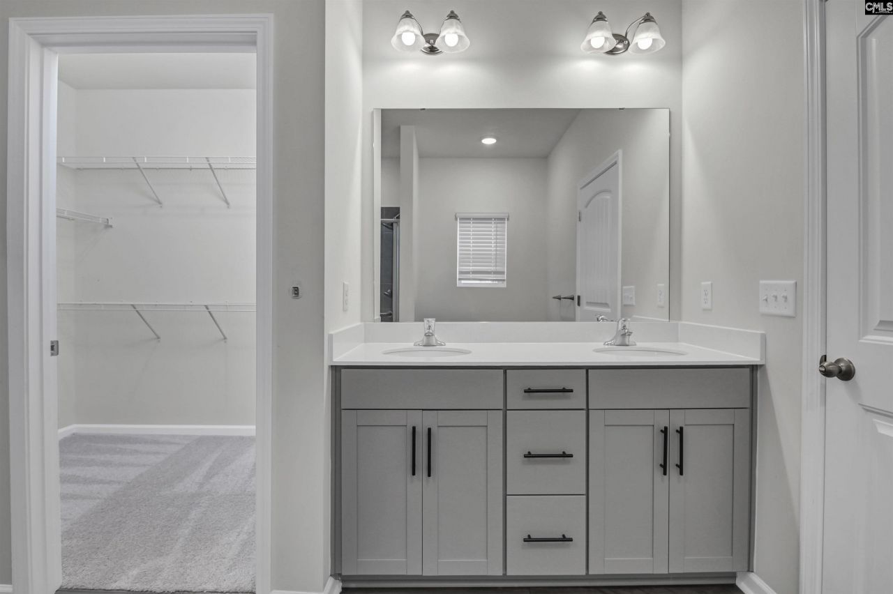 2276 Allan Crest Road Photo 15