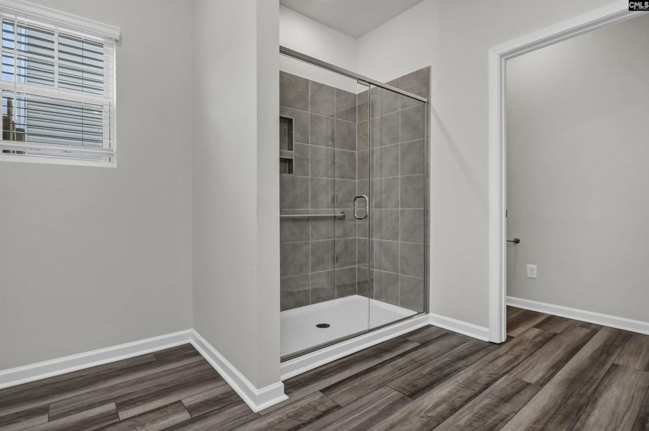 2276 Allan Crest Road Photo 16