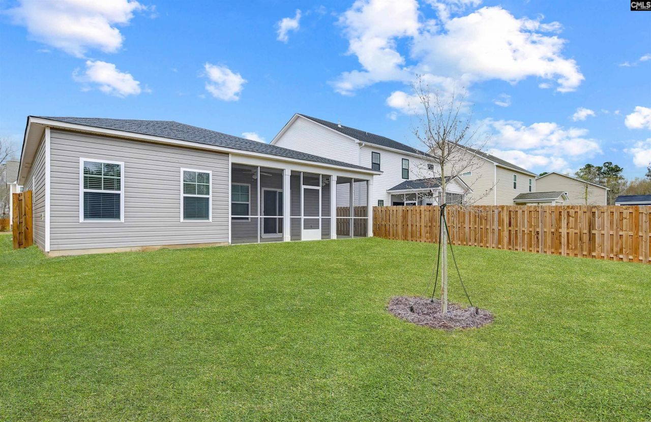 2276 Allan Crest Road Photo 23