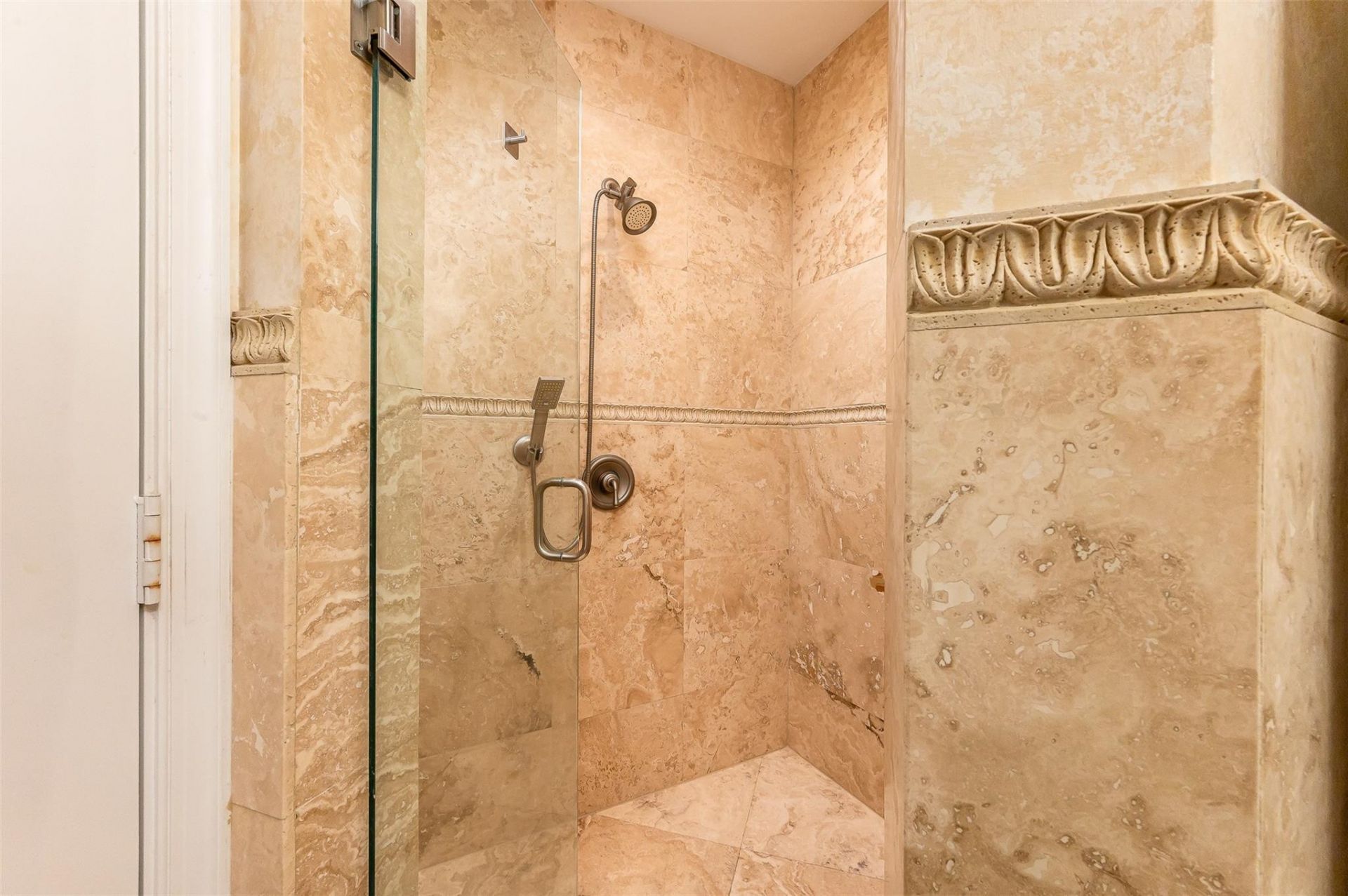 2614 NE 11th Court, Fort Lauderdale, FL 33304 Photo