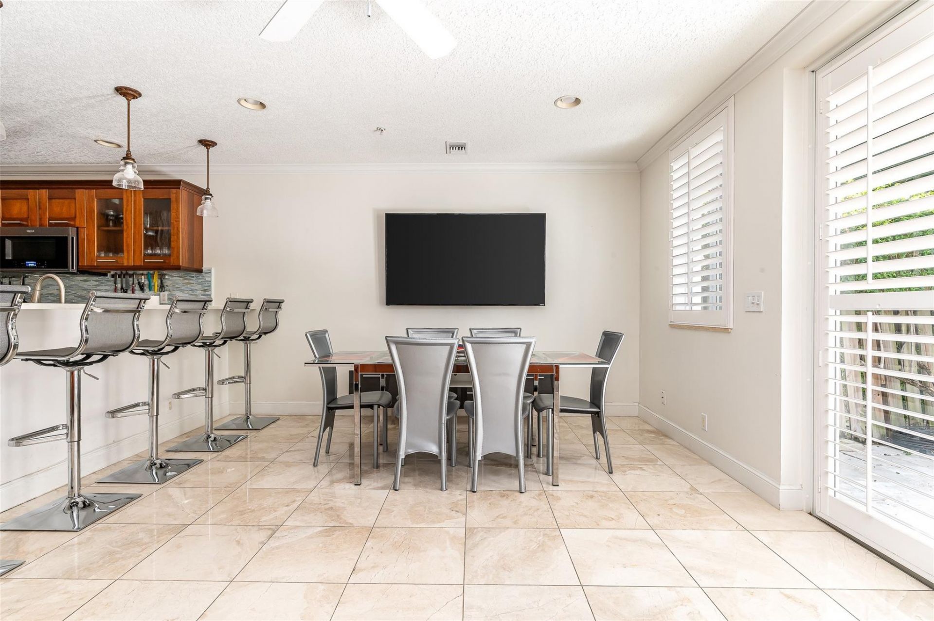 2614 NE 11th Court, Fort Lauderdale, FL 33304 Photo