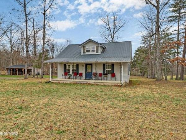 997 Unity Church Rd, Jamestown, TN