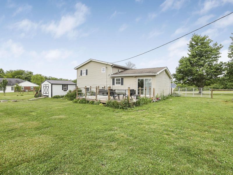 25864 Shoemaker Road, Circleville, OH 43113 Photo 10
