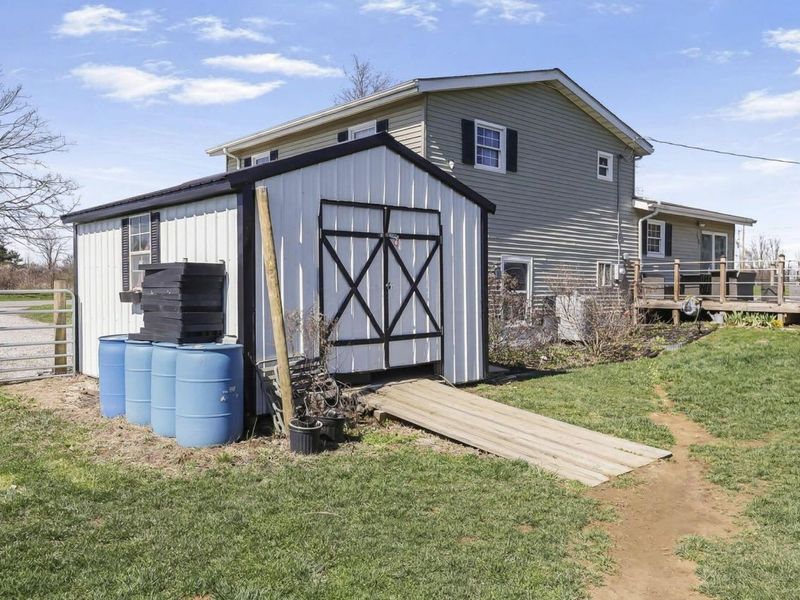 25864 Shoemaker Road , Circleville, OH 43113 Photo 39