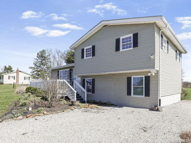 25864 Shoemaker Road , Circleville, OH 43113 Photo 4