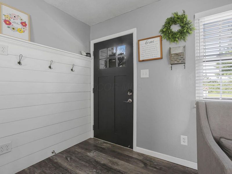 25864 Shoemaker Road, Circleville, OH 43113 Photo 6