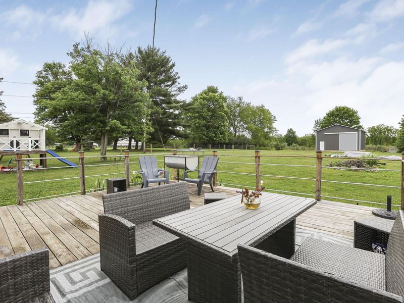 25864 Shoemaker Road, Circleville, OH 43113 Photo 9