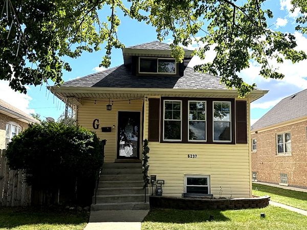 6237 W School Street , Chicago, IL 60634