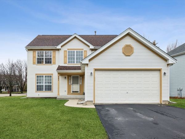 521 Waterford Drive , Oswego, IL 60543