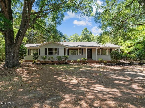 521 S Main Street, Broadway, NC 27505