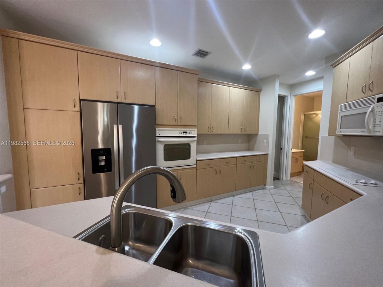 2816 Kinsington Cir , Unit 28-1, Weston, FL 33332 Photo