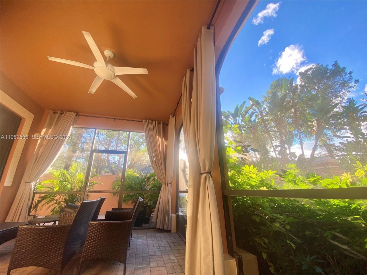 2816 Kinsington Cir, Unit 28-1, Weston, FL 33332 Photo