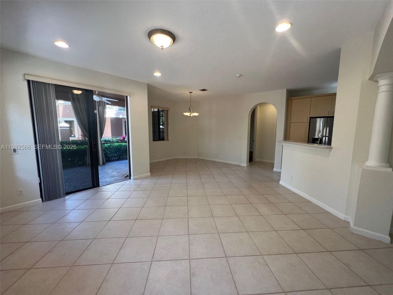 2816 Kinsington Cir, Unit 28-1, Weston, FL 33332 Photo