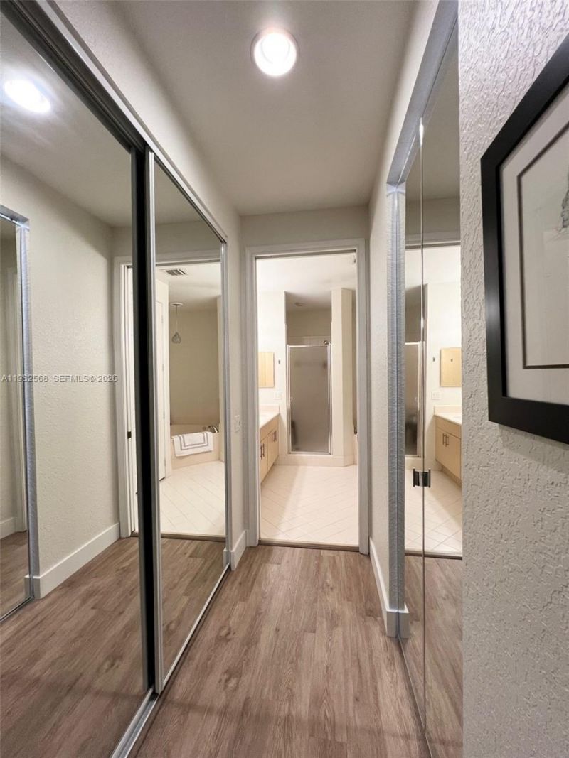 2816 Kinsington Cir, Unit 28-1, Weston, FL 33332 Photo