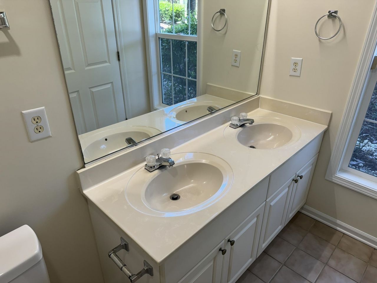 9730 Leyland Dr.  Photo 11