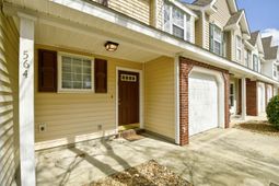 564 Uniola Dr. photo 4