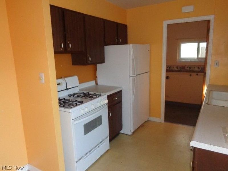 6512 Denison Boulevard, Parma Heights, OH 44130 Photo 13