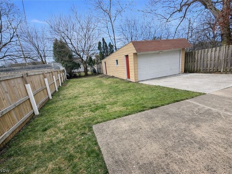 19910 Mountville Drive, Maple Heights, OH 44137 Photo 37
