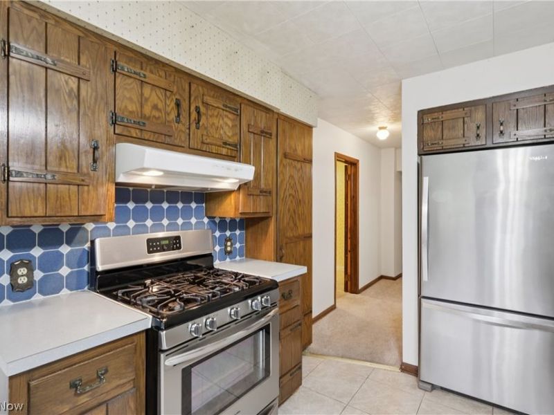 402 Yager Road, New Franklin, OH 44216 Photo 13