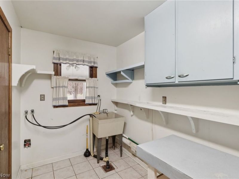 402 Yager Road, New Franklin, OH 44216 Photo 19