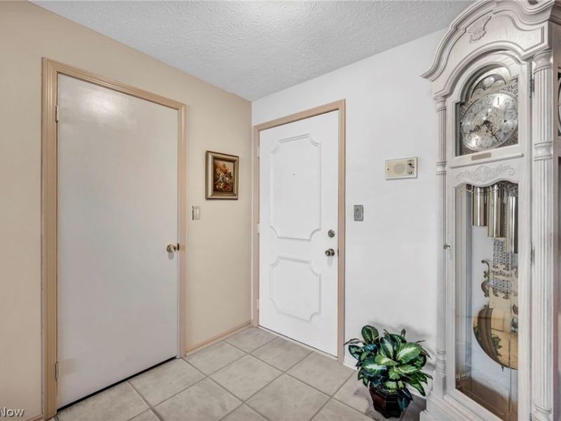 2021 King James Pky, Unit 316, Westlake, OH 44145 Photo 20