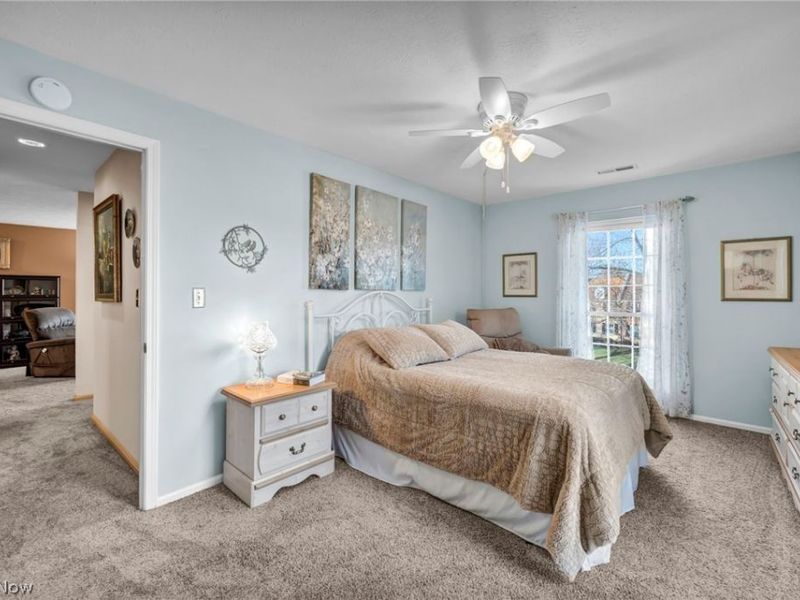 2021 King James Pky, Unit 316, Westlake, OH 44145 Photo 23