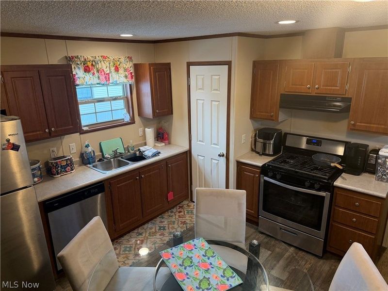 2606 Lincoln Way NW, Unit 27, Massillon, OH 44647 Photo 4