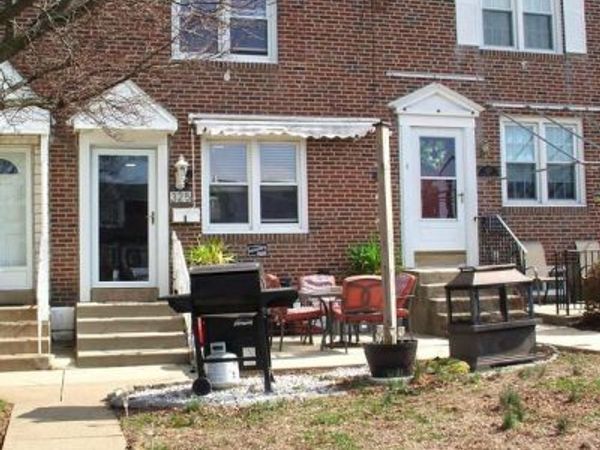 325 WESTPARK LANE, CLIFTON HEIGHTS, PA 19018