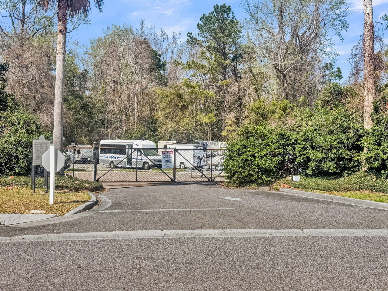 1025 Riverland Woods Place Photo 27