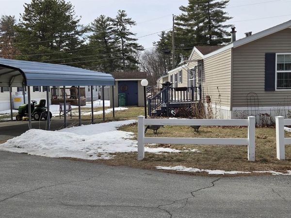 32 Pine Street, Hinsdale, NH 04451