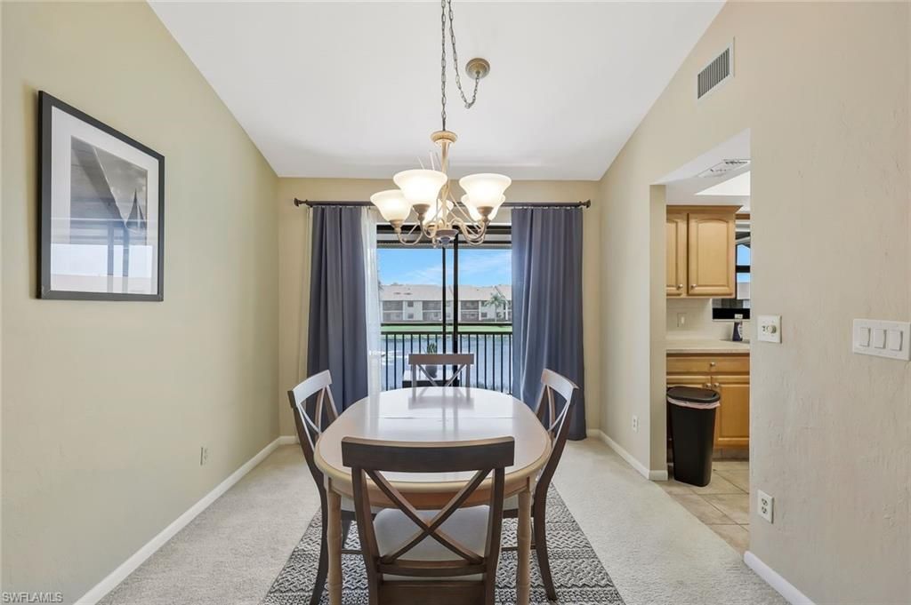 8445 Charter Club Cir, Unit 11, Fort Myers, FL 33919 Photo