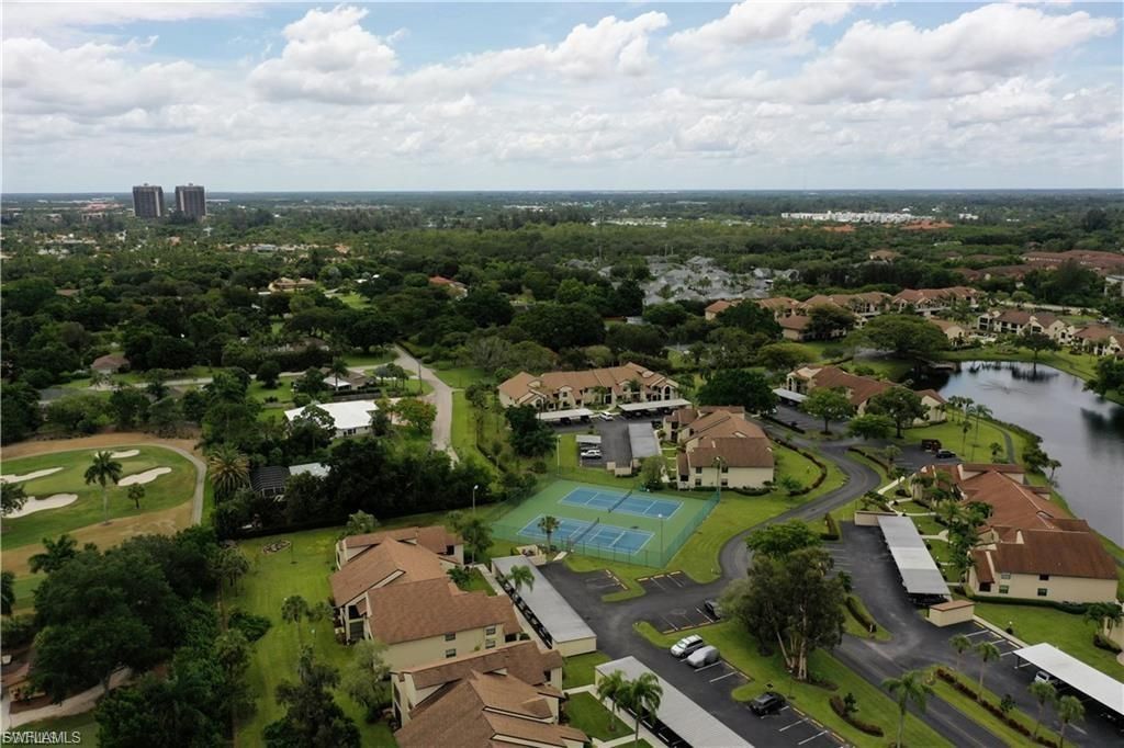 8445 Charter Club Cir, Unit 11, Fort Myers, FL 33919 Photo