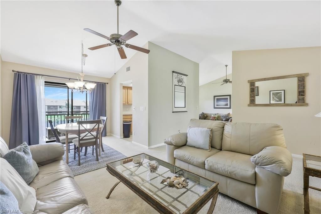 8445 Charter Club Cir, Unit 11, Fort Myers, FL 33919 Photo