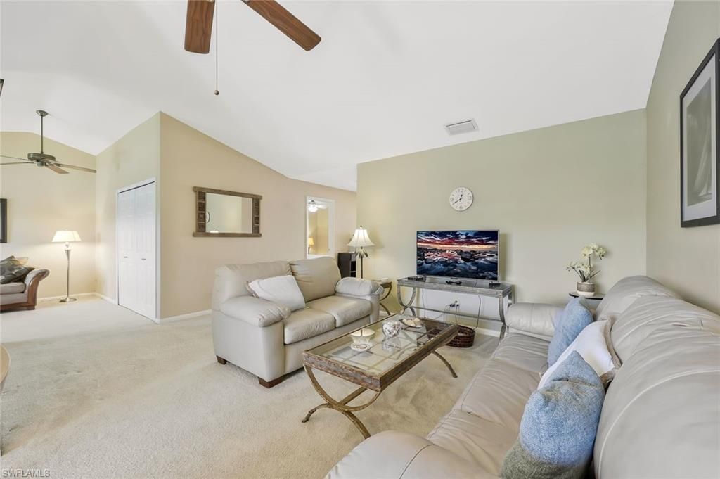 8445 Charter Club Cir, Unit 11, Fort Myers, FL 33919 Photo