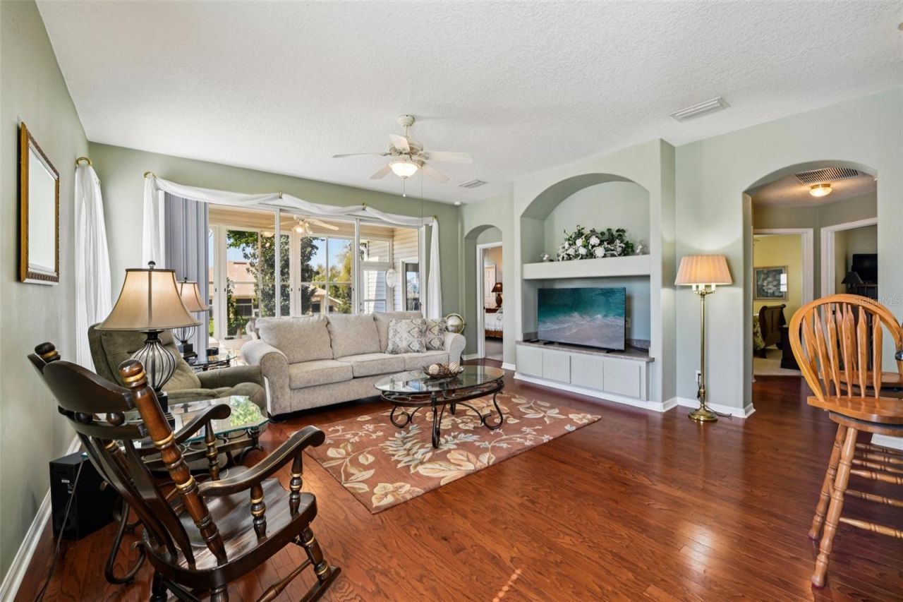 6105 Dory Way, Tavares, FL 32778 Photo