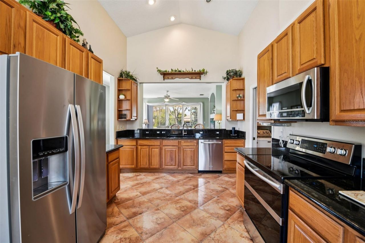 6105 Dory Way, Tavares, FL 32778 Photo