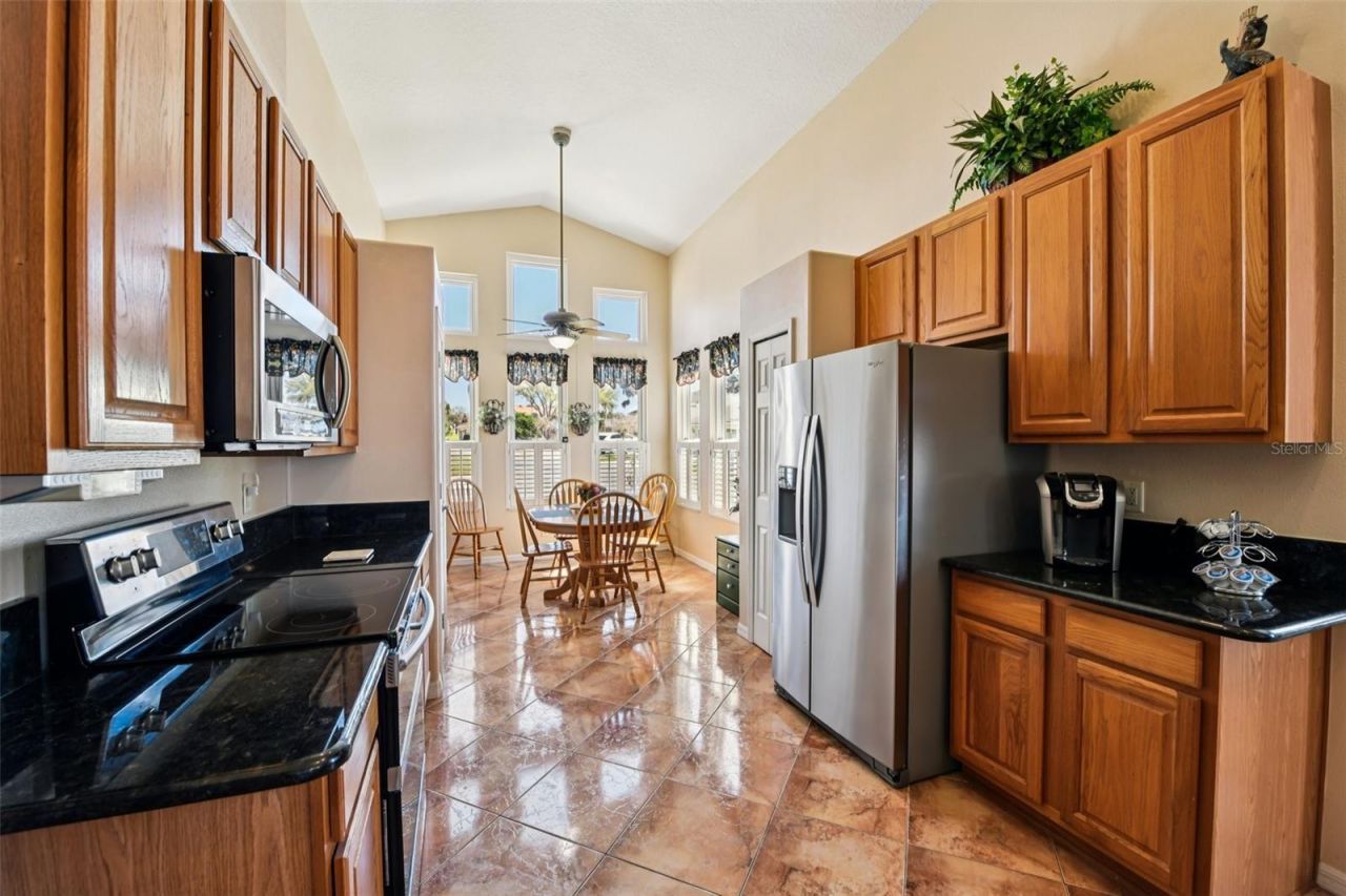 6105 Dory Way, Tavares, FL 32778 Photo